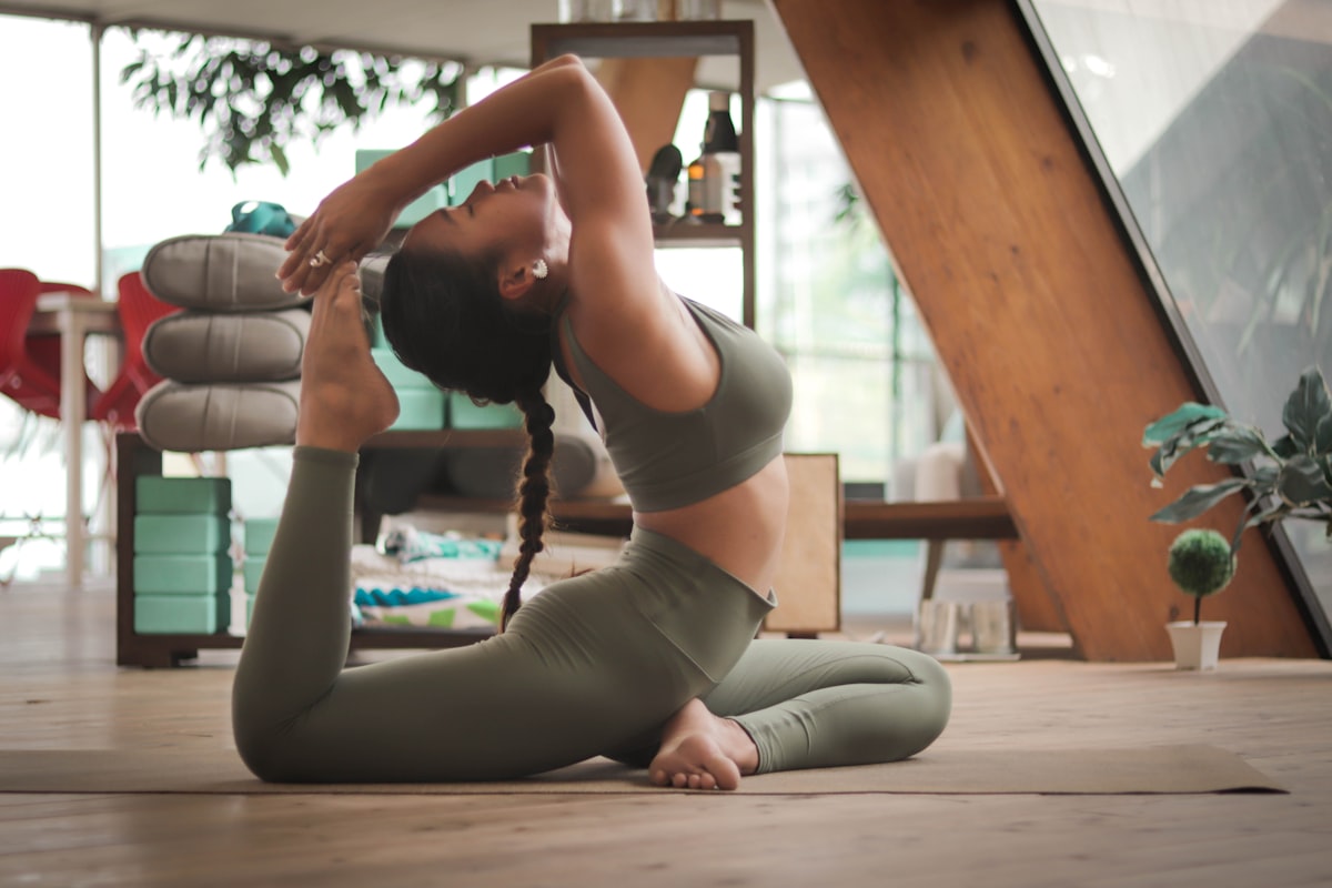 Pozycja wojownika — Hatha Yoga dla początkujących